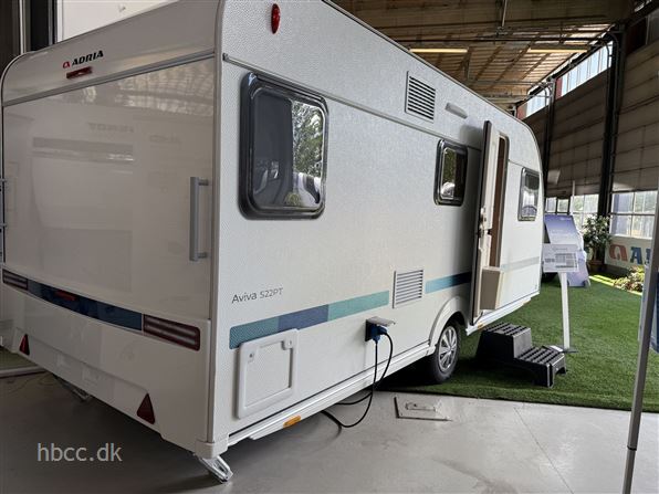 Adria Aviva 522 PT 3 køjer